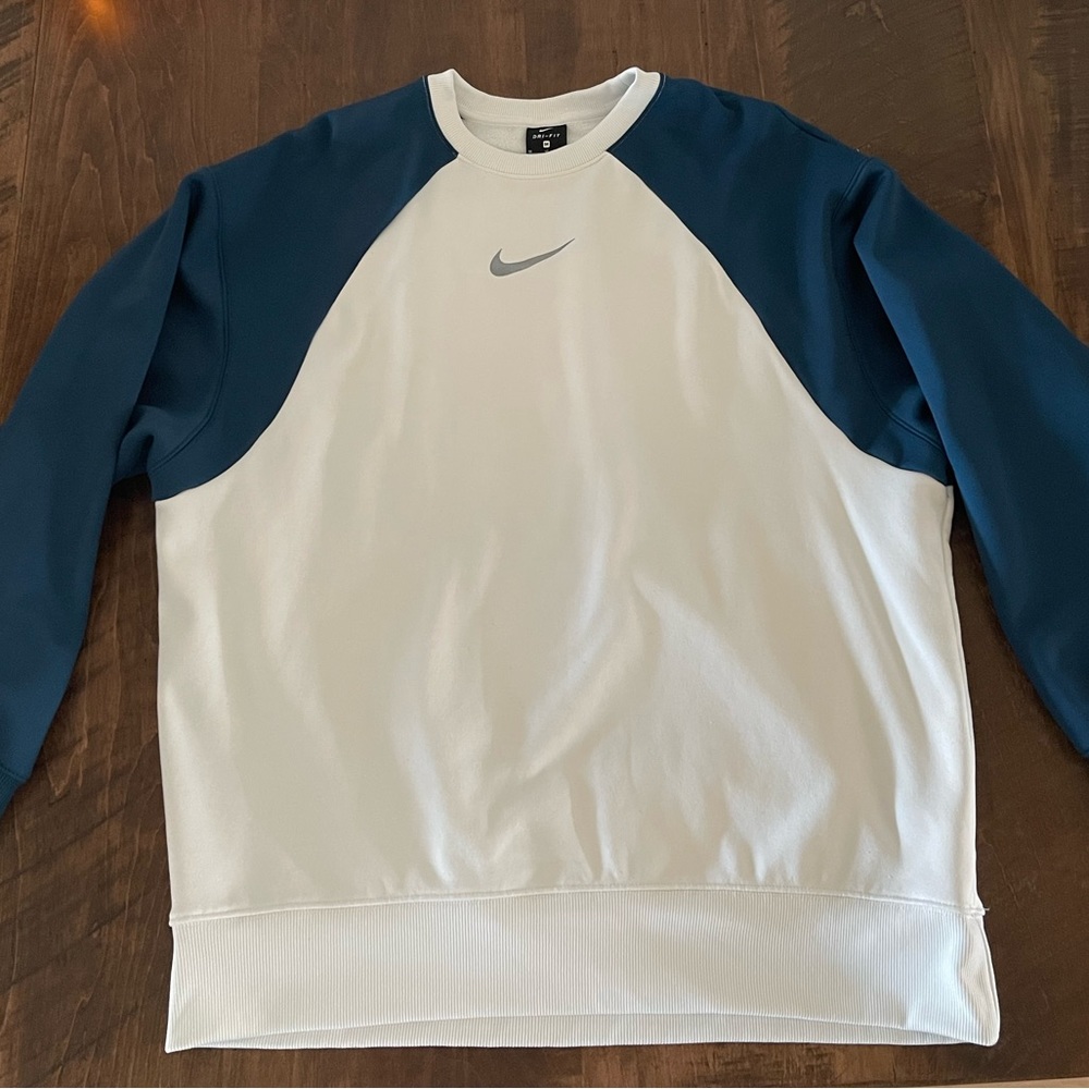 Nike Dri-fit Sweatshirt NWOT